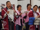 トリで明日があるさを合唱しました